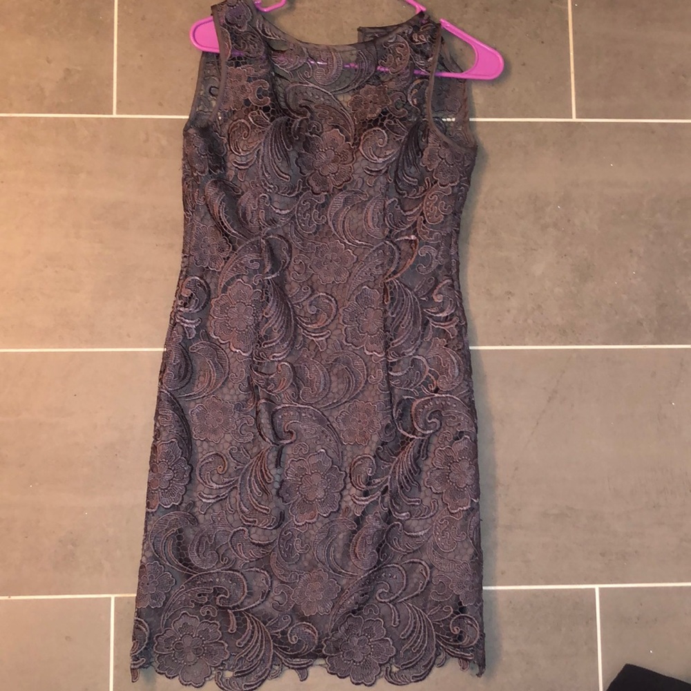 Cache Womens Size 0 Gray Floral Lace Overlay Sleeveless Sheath Cocktail Dress